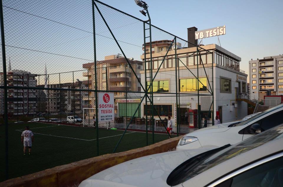 YB Sosyal Tesisleri ve Halı Saha