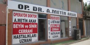 Operatör Doktor Metin Akar